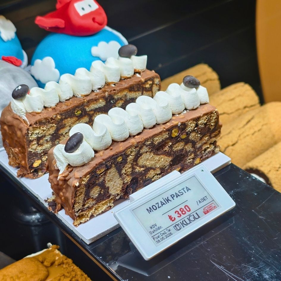 Çoklu şubede tek tıkla dijital raf etiketi güncellemesi